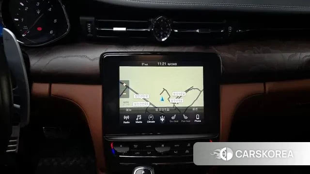 Maserati Quattroporte id 3616825 из Кореи 8