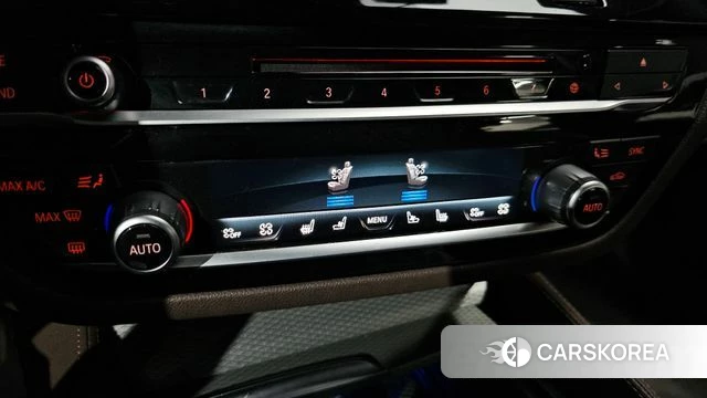 BMW 5 Series (G30) id 3916975 из Кореи 8