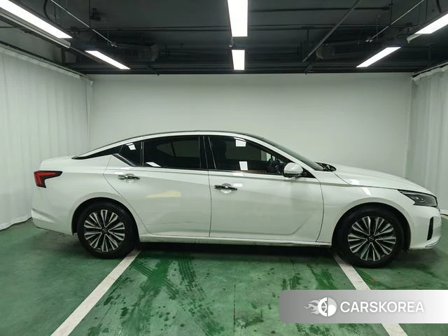 Nissan Teana id 4276119 из Китая 8