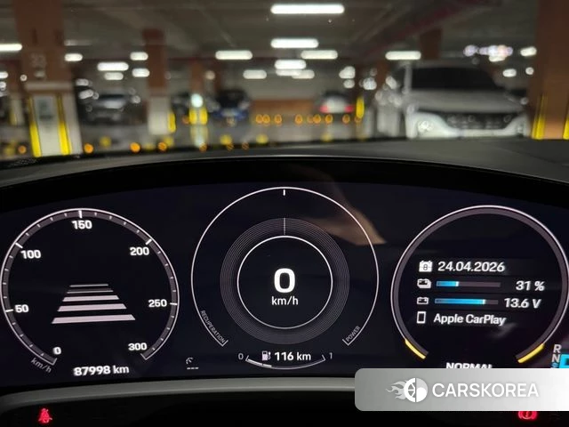 Porsche Taycan id 4206642 из Кореи 8