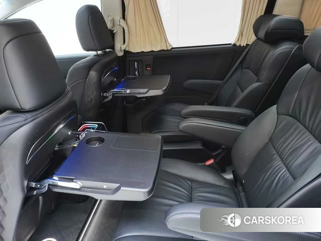 Honda Odyssey id 4209261 из Китая 8