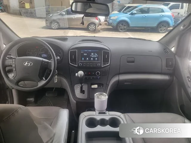 Hyundai The New Grand Starex id 3033572 из Кореи 8