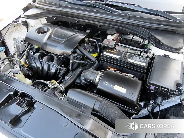 Hyundai Avante AD id 3728710 из Кореи 8