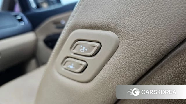 Kia The New Carnival id 4563347 из Кореи 8