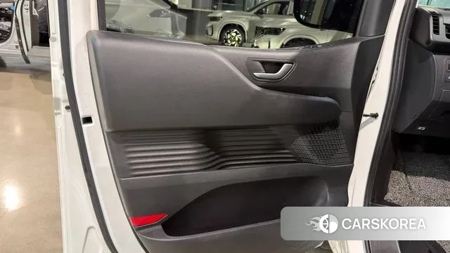 Hyundai Staria id 3581174 из Кореи 8