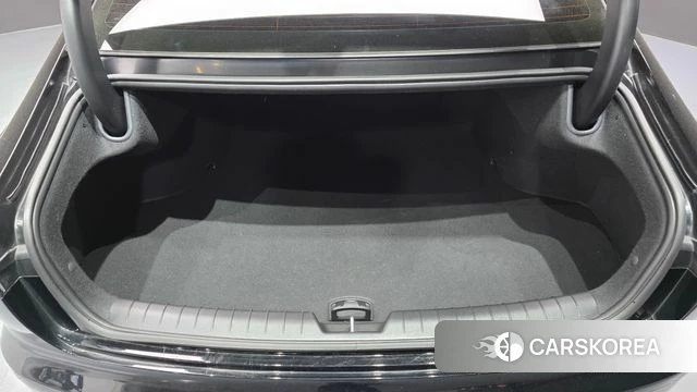 Hyundai Grandeur Hybrid (GN7) id 4337196 из Кореи 8