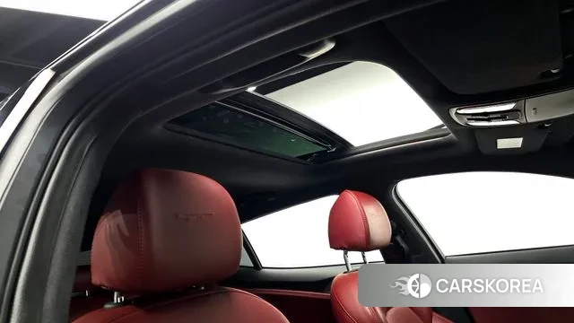 Kia Stinger id 3439746 из Кореи 8