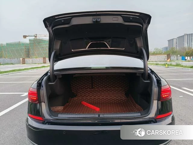 Volkswagen Passat id 4261235 из Китая 8