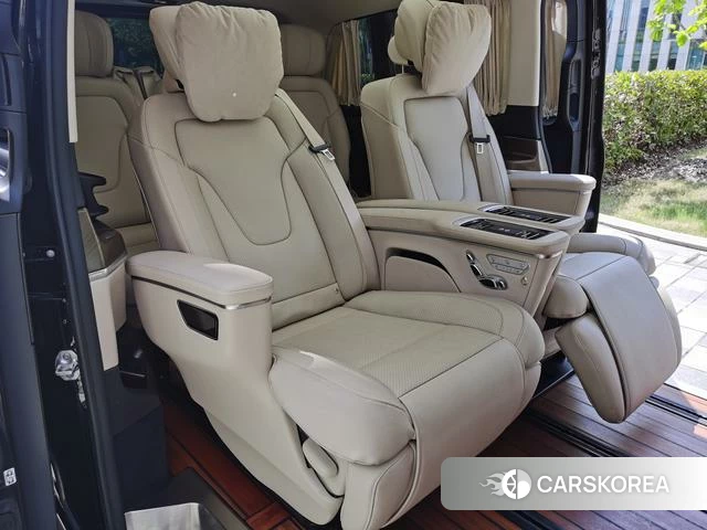 Mercedes-Benz V-class id 4219787 из Китая 8