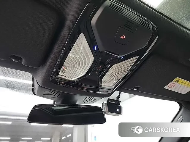 BMW 5 Series (G30) id 3412863 из Кореи 8