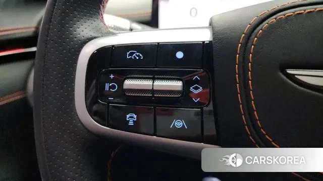 Genesis GV70 id 3745354 из Кореи 8