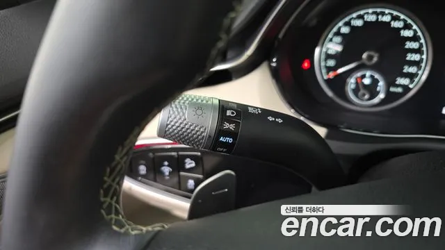 Genesis GV70 id 2848880 из Кореи 8