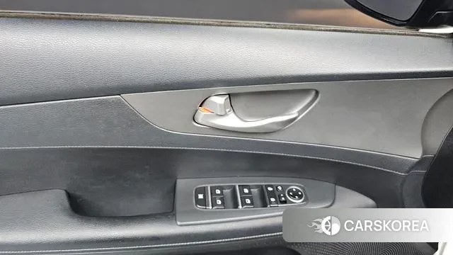 Kia Come New K3 id 2971535 из Кореи 8