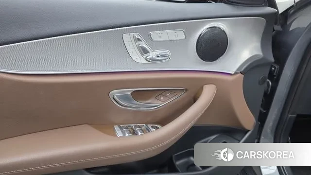 Mercedes-Benz E-Class W213 id 3617295 из Кореи 8