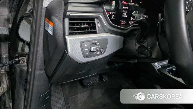 Audi A4 (B9) id 4696593 из Кореи 8