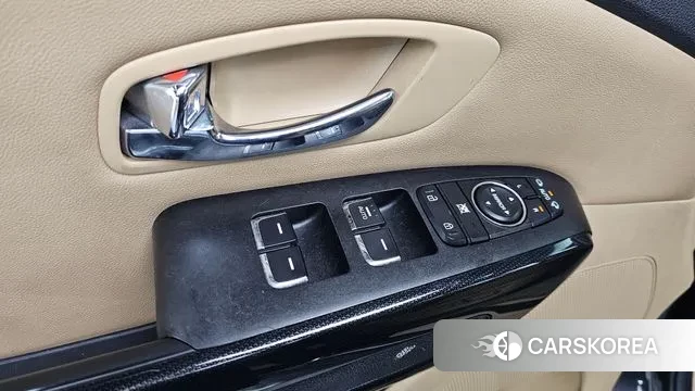 Kia The New Carnival id 3351001 из Кореи 8