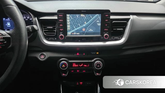 Kia Stonic id 3879420 из Кореи 8