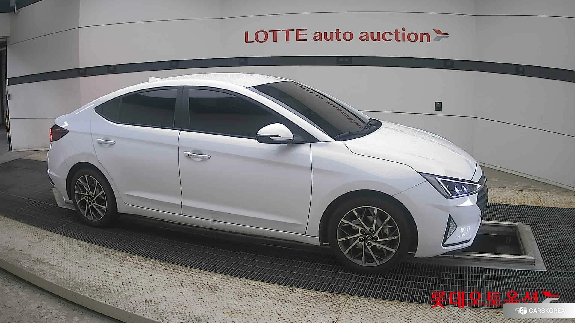 Hyundai Avante id 4498394 из Кореи 8