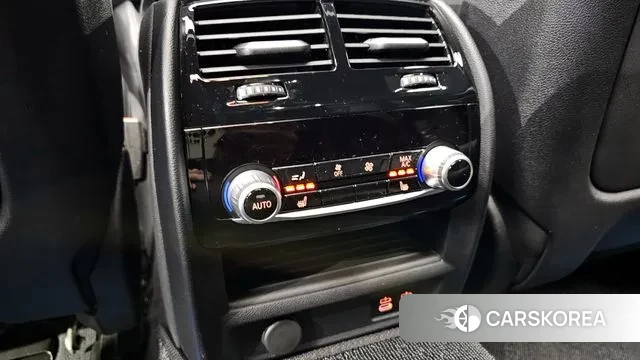 BMW 5 Series (G30) id 3592279 из Кореи 8