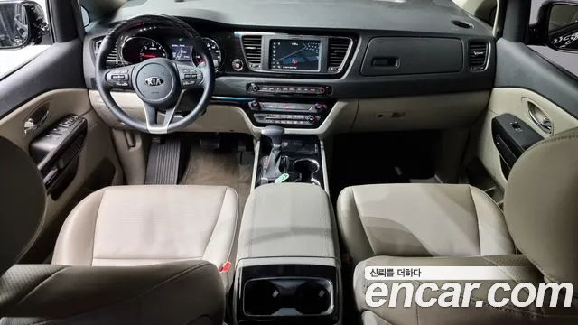 Kia The New Carnival id 2666843 из Кореи 8