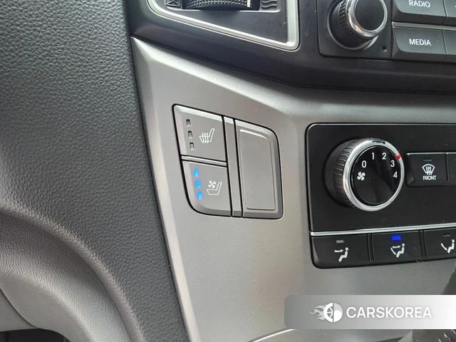 Hyundai The New Grand Starex id 4595081 из Кореи 8