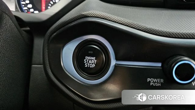 Hyundai Veloster (JS) id 4363130 из Кореи 8