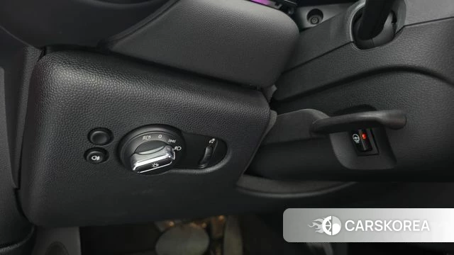 Mini Cooper Convertible id 4462653 из Кореи 8