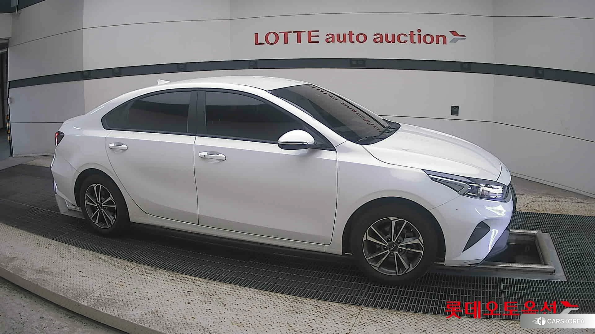 Kia K3 id 4902432 из Кореи 8