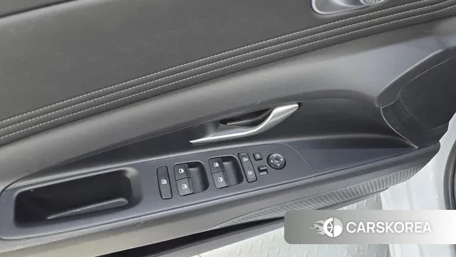 Hyundai Avante (CN7) id 3334725 из Кореи 8