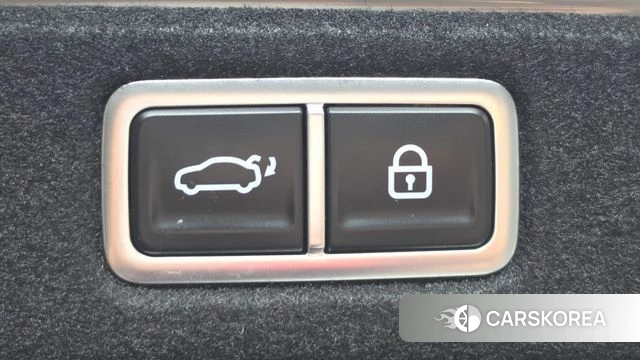 Hyundai Grandeur (GN7) id 4584623 из Кореи 8
