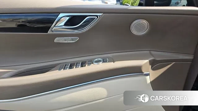 Genesis GV80 id 3012062 из Кореи 8