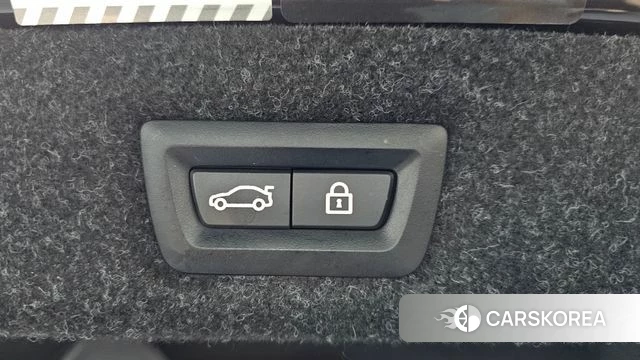 BMW 5 Series (G30) id 4308931 из Кореи 8