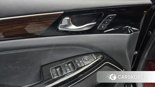 Kia Come New K7 id 3661924 из Кореи 8