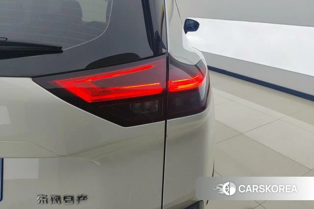 Nissan Qijun id 4208704 из Китая 8