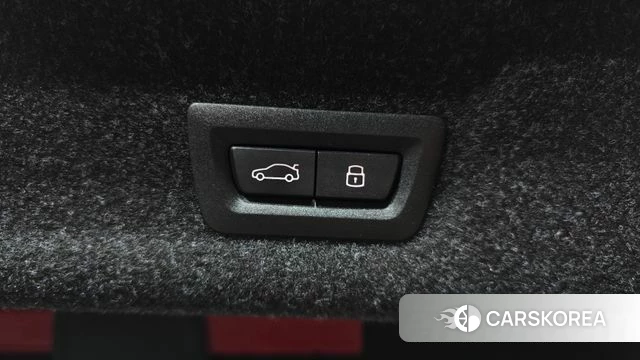BMW 3 Series (G20) id 4705880 из Кореи 8