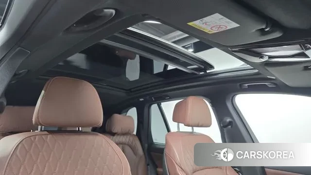 BMW X5 (G05) id 3550423 из Кореи 8