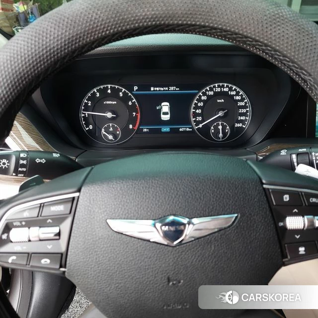 Genesis G90 id 4697804 из Кореи 8