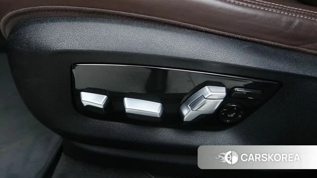 BMW 6 Series GT (G32) id 3905328 из Кореи 8