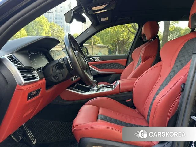 BMW X5 M id 4320742 из Китая 8