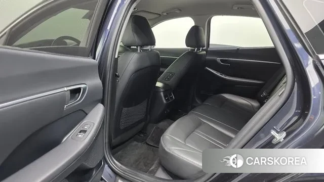 Hyundai Sonata (DN8) id 3479678 из Кореи 8