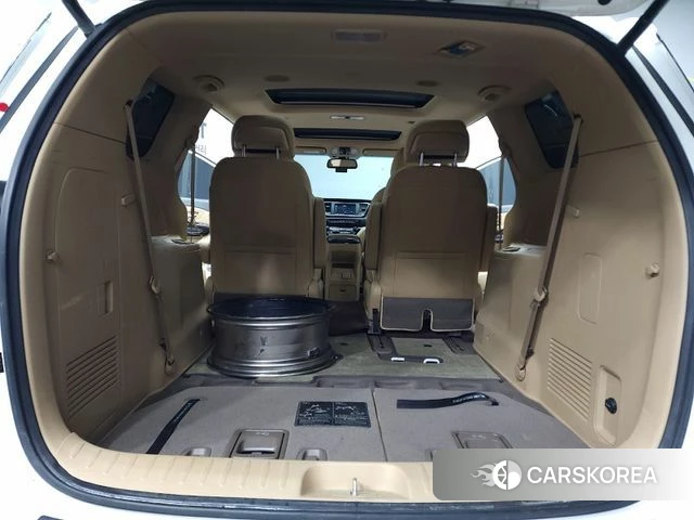 Kia All New Carnival id 3856628 из Кореи 8