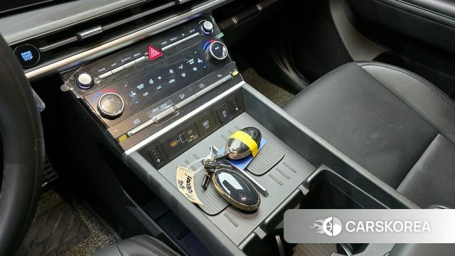 Hyundai Santa Fe (MX5) id 3914525 из Кореи 8