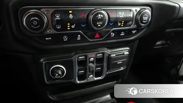 Jeep Wrangler (JL) id 3741271 из Кореи 8