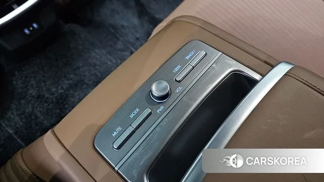 Hyundai Grandeur Hybrid (GN7) id 3610509 из Кореи 8