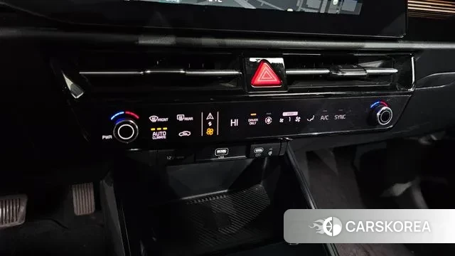 Kia Di Ol Nu Niro id 3378504 из Кореи 8