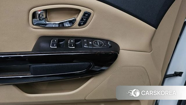 Kia The New Carnival id 4776441 из Кореи 8