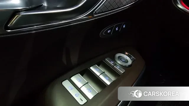 Genesis GV70 id 3771650 из Кореи 8