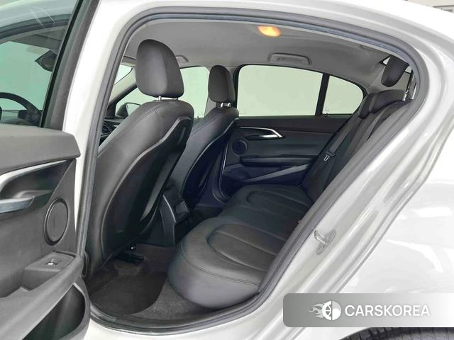 BMW 1 series id 4253642 из Китая 8