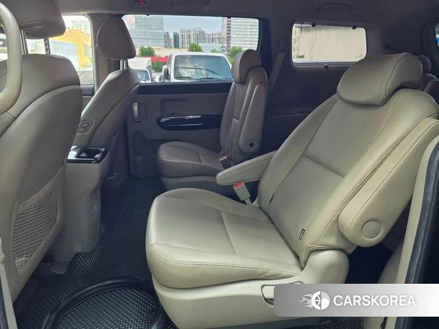 Kia The New Carnival id 4657819 из Кореи 8