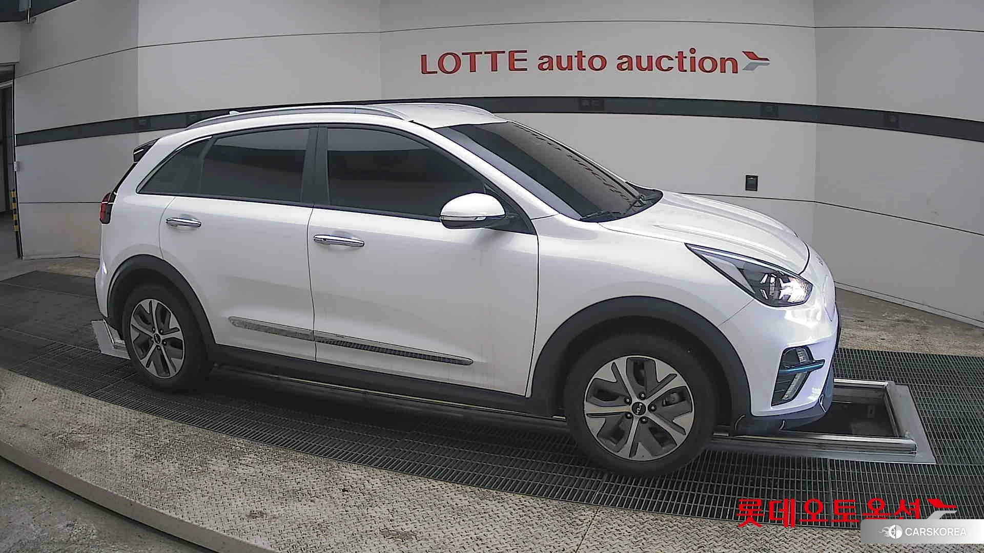 Kia Niro EV id 3882164 из Кореи 8